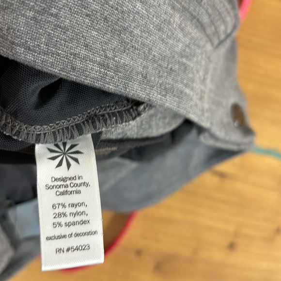 EUC Athleta Ponte Moto pants 4 petite - Picture 7 of 7